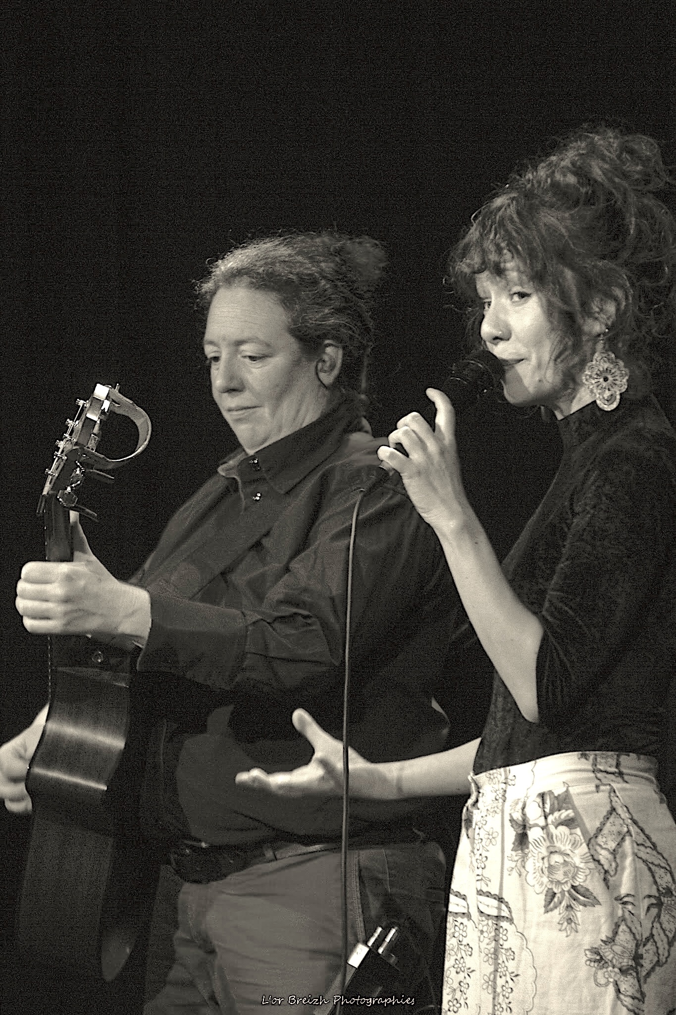 Louise Et Charlotte© Cyril Deleau